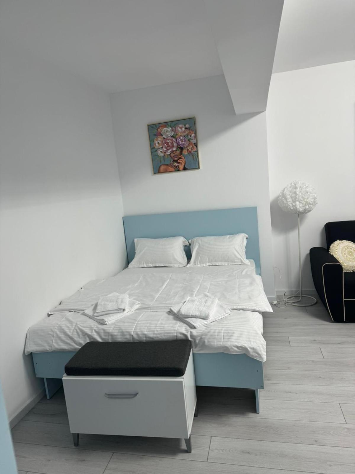 Ferienwohnung The Moon View Bukarest Exterior foto